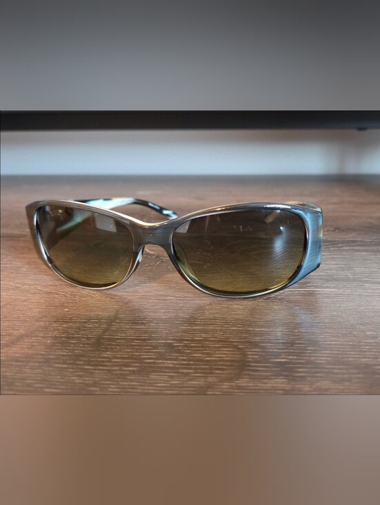 Elle Accessories - Vintage ELLE EL188888 Sunglasses